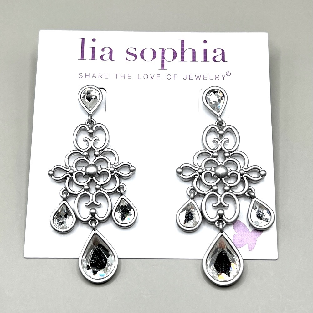 NWT lia sophia “Ethereal” earrings, matte silver tone filigree w/ cut crystals
